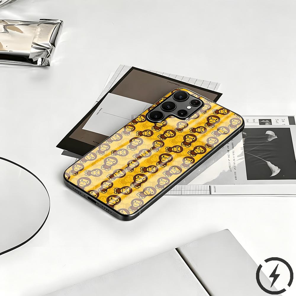 Etui na telefon marki b-bape d – Phone Accessories Magnetic recenzja i cena