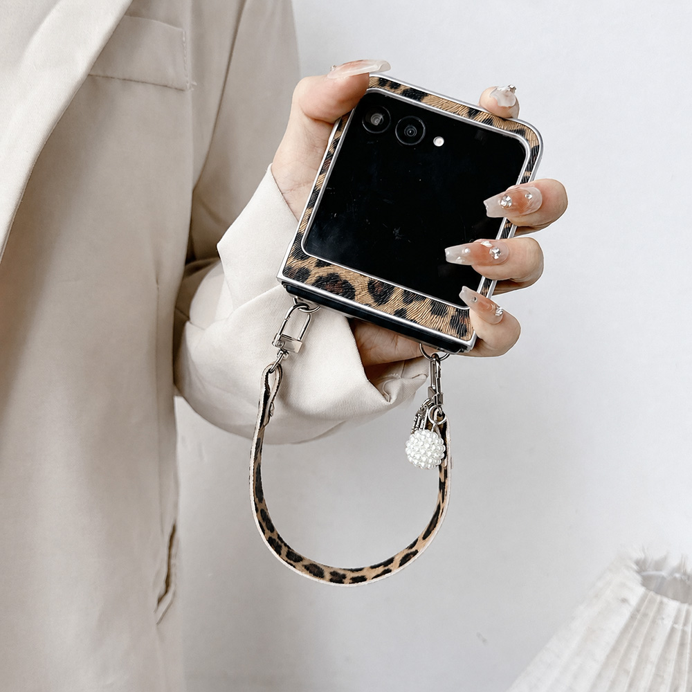 Etui na telefon składany z mot – Phone Accessories Charms recenzja i cena